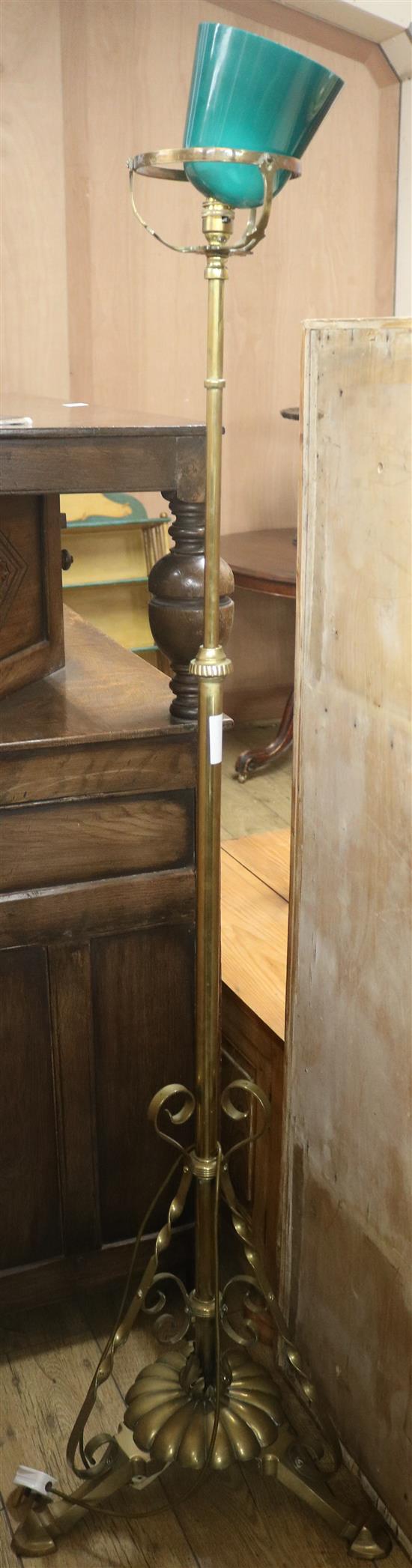A late Victorian brass telescopic lamp standard